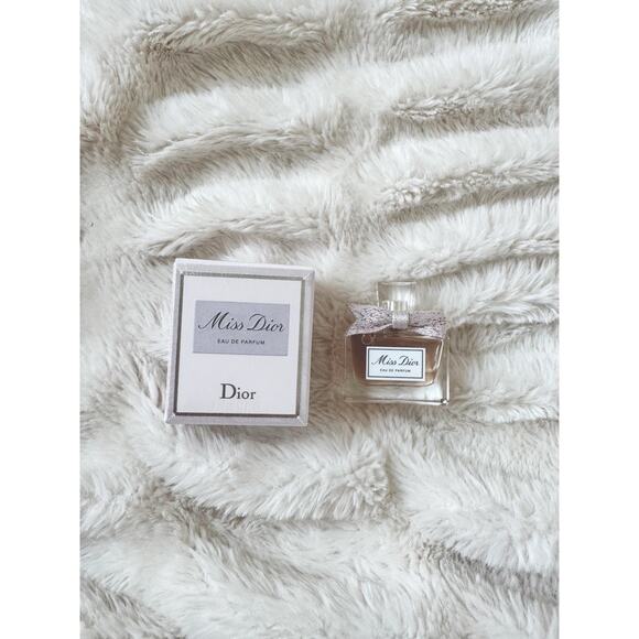 DIOR Miss Dior ~ Eau de Parfum Mini Travel Size Perfume Splash 5ml / 0.17 oz - Picture 1 of 2